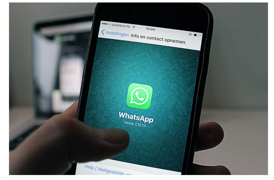 Cara Menyembunyikan Status Online di WhatsApp, via Pexels-Anton